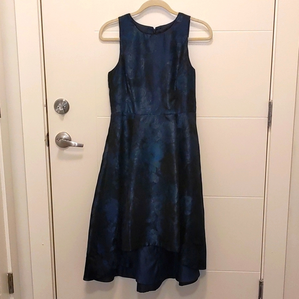 ❗White House Black Market High Low Dress